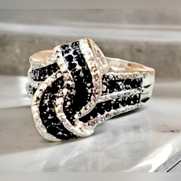 Womens Sterling Silver Black CZ Knot Ring - Picture 1 of 8